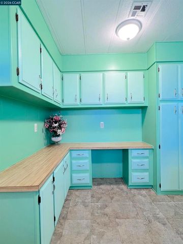 198 Kona Cir, Pittsburg, CA 94565