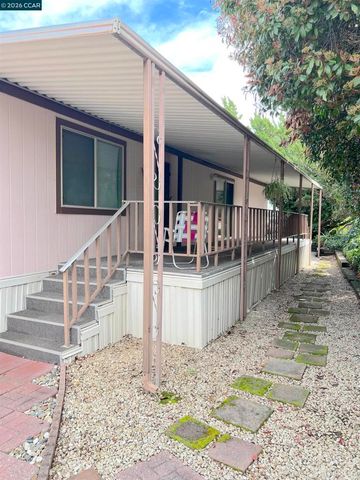 198 Kona Cir, Pittsburg, CA 94565