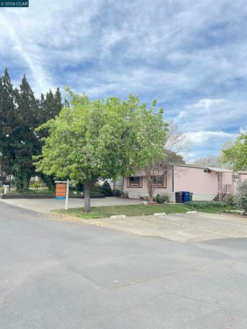 198 Kona Cir, Pittsburg, CA 94565