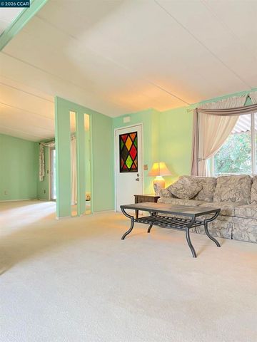 198 Kona Cir, Pittsburg, CA 94565