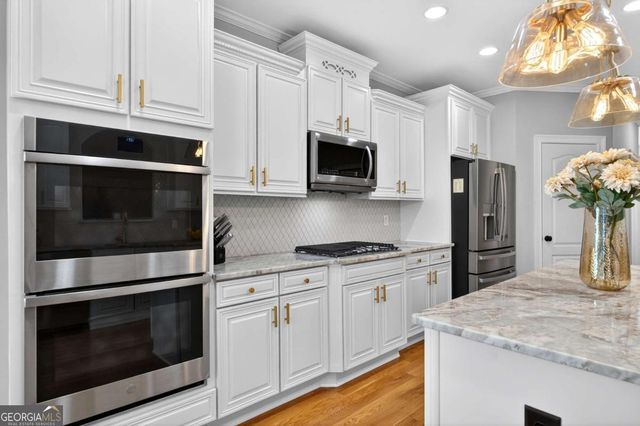 109 Hawks Bend, Canton, GA 30115