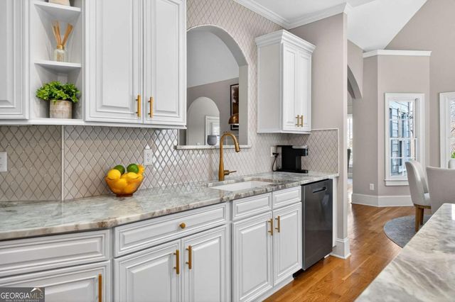 109 Hawks Bend, Canton, GA 30115