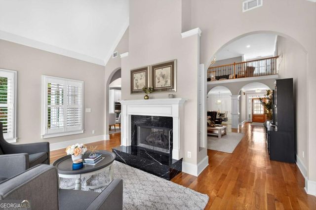 109 Hawks Bend, Canton, GA 30115