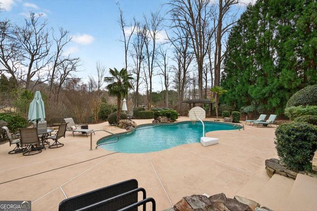 109 Hawks Bend, Canton, GA 30115