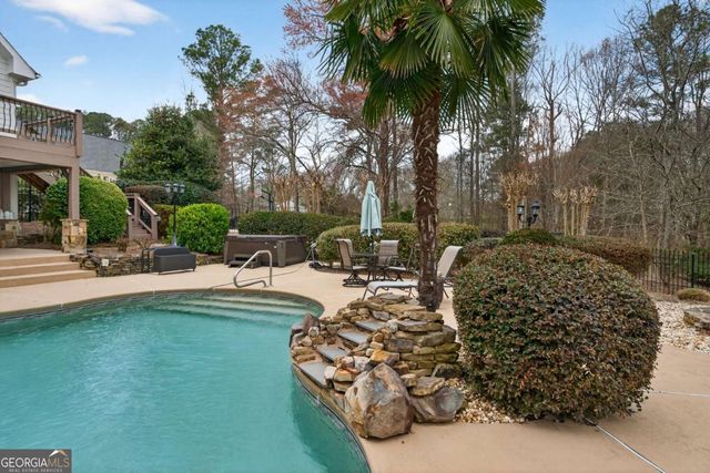 109 Hawks Bend, Canton, GA 30115