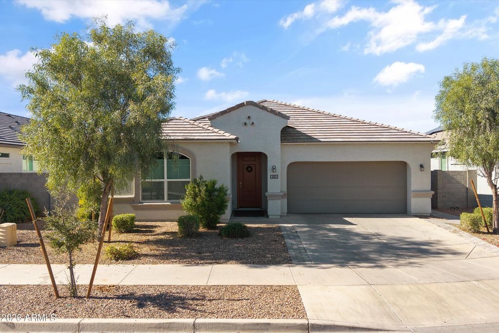 Image 1 of property listing at 8110 S 44TH Drive, Laveen, AZ 85339