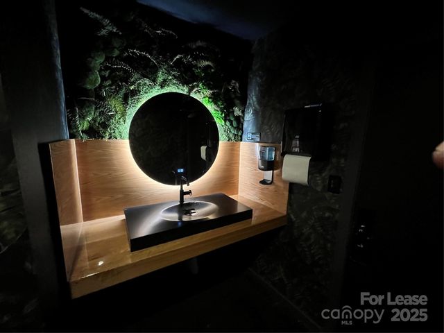 101 S Lexington Avenue, Asheville, NC 28801