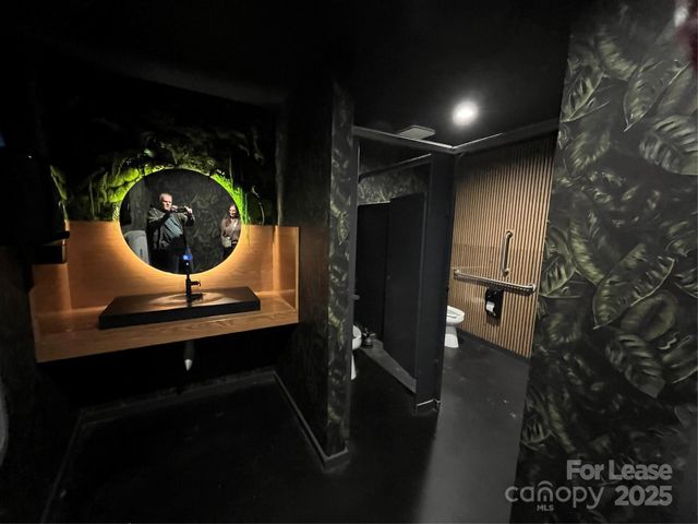 101 S Lexington Avenue, Asheville, NC 28801