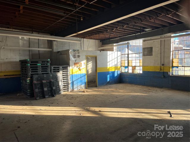 101 S Lexington Avenue, Asheville, NC 28801