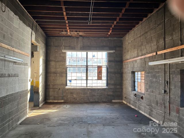 101 S Lexington Avenue, Asheville, NC 28801