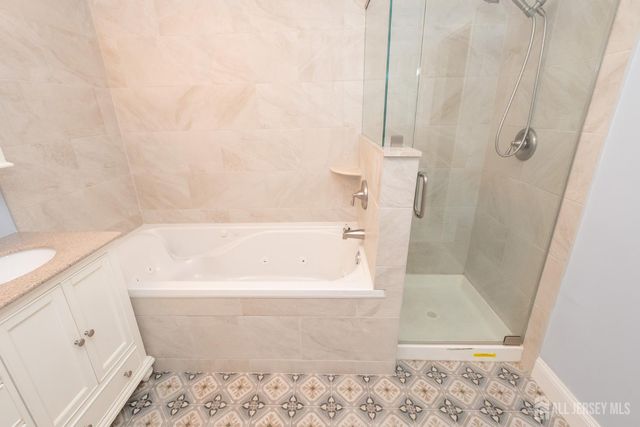 39 Winthrop Road B, Monroe, NJ 08831
