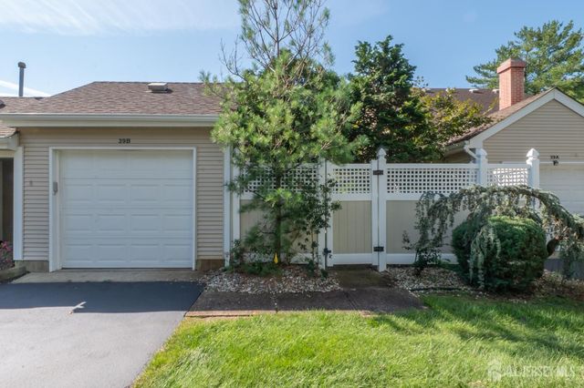 39 Winthrop Road B, Monroe, NJ 08831