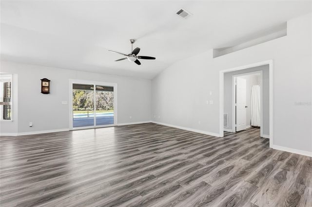 462 SW FAIRLINGTON COURT, Lake City, FL 32025