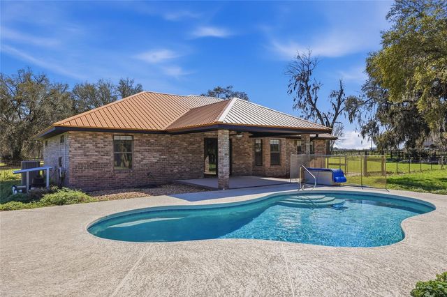 462 SW FAIRLINGTON COURT, Lake City, FL 32025