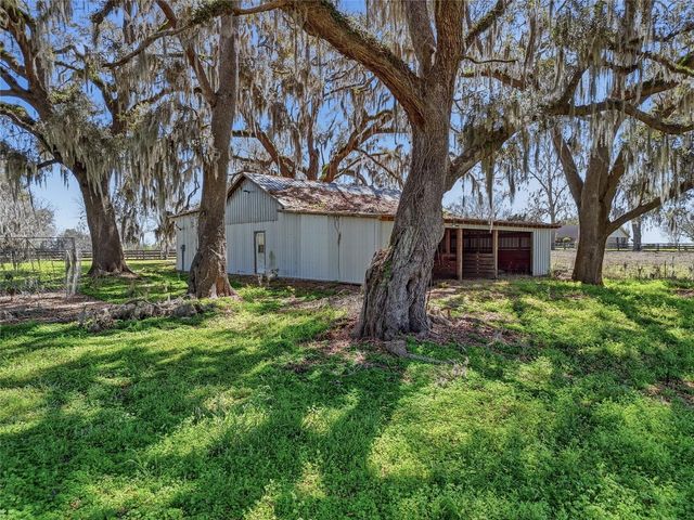 462 SW FAIRLINGTON COURT, Lake City, FL 32025