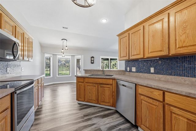 462 SW FAIRLINGTON COURT, Lake City, FL 32025