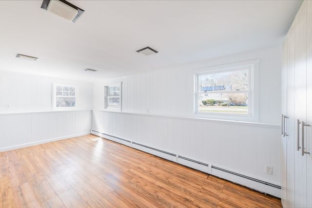 9 Meredith Dr, Falmouth, MA 02536