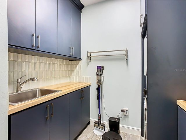 432 BEL AIR WAY, Kissimmee, FL 34759