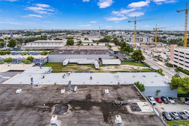 8349 NW 54th St 6, Doral, FL 33166