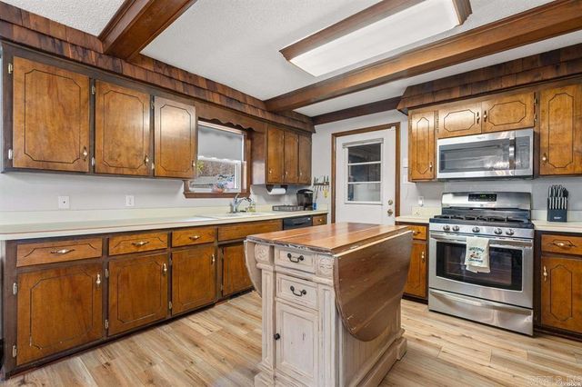 100 Bon Air Point, Hot Springs, AR 71913