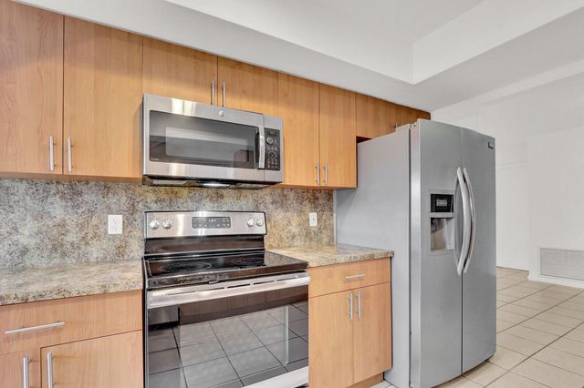 22600 SW 65th Way, Boca Raton, FL 33428