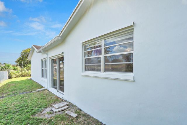 22600 SW 65th Way, Boca Raton, FL 33428