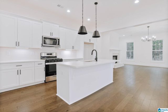 452 PRESERVE PARKWAY, Hoover, AL 35226