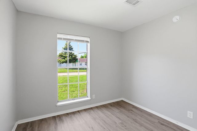 4223 S Acres Drive, Houston, TX 77047