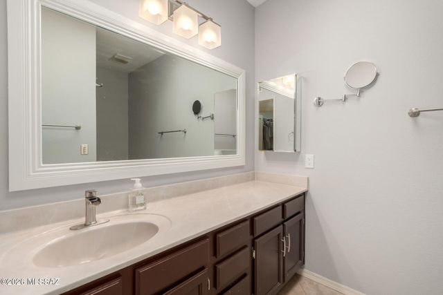 3944 S Placita De La Moneda, Green Valley, AZ 85622