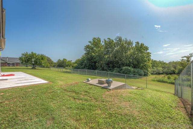 73902 S 326 Place, Wagoner, OK 74467