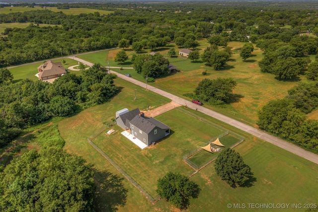 73902 S 326 Place, Wagoner, OK 74467