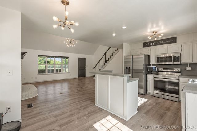 73902 S 326 Place, Wagoner, OK 74467