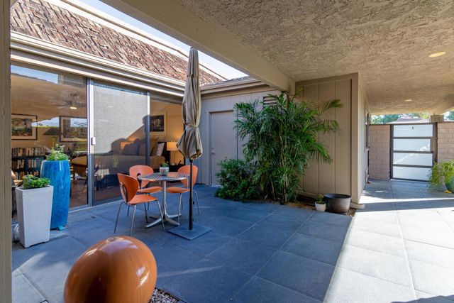 15 Dartmouth Drive, Rancho Mirage, CA 92270