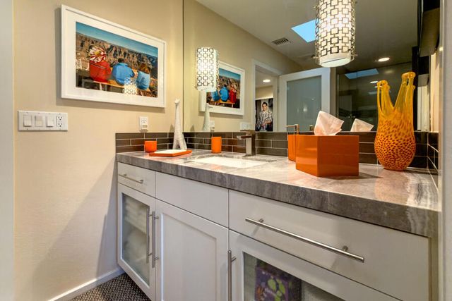 15 Dartmouth Drive, Rancho Mirage, CA 92270