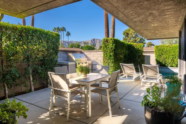 15 Dartmouth Drive, Rancho Mirage, CA 92270