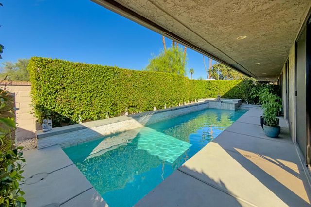 15 Dartmouth Drive, Rancho Mirage, CA 92270