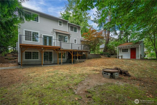 25401 Kanasket Drive, Black Diamond, WA 98010