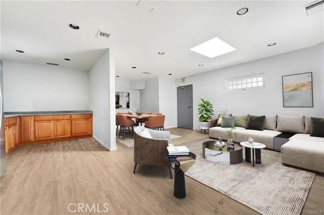 12044 W Washington, Culver City, CA 90066