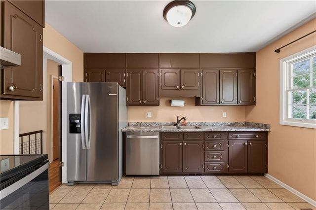 2648 Bent Hickory Drive SE, Smyrna, GA 30082