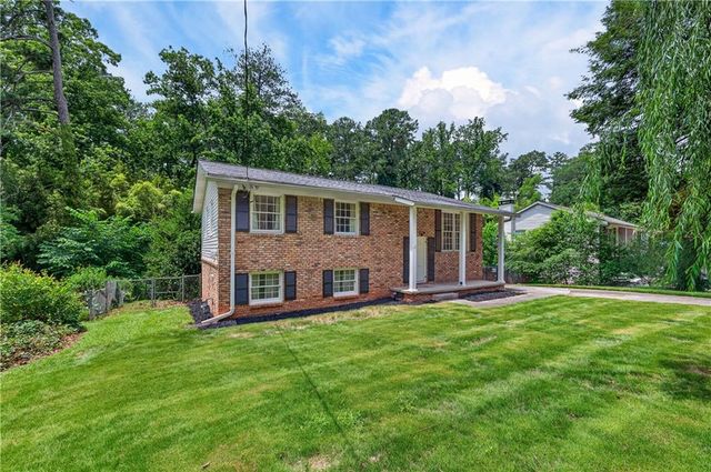 2648 Bent Hickory Drive SE, Smyrna, GA 30082