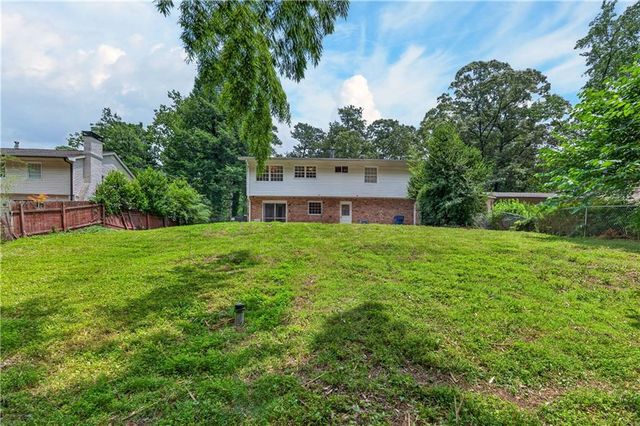 2648 Bent Hickory Drive SE, Smyrna, GA 30082