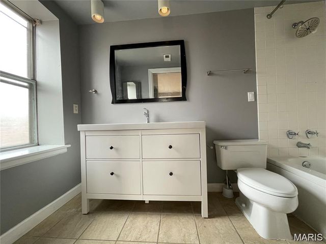 5621 Waterman Boulevard 5, St Louis, MO 63112