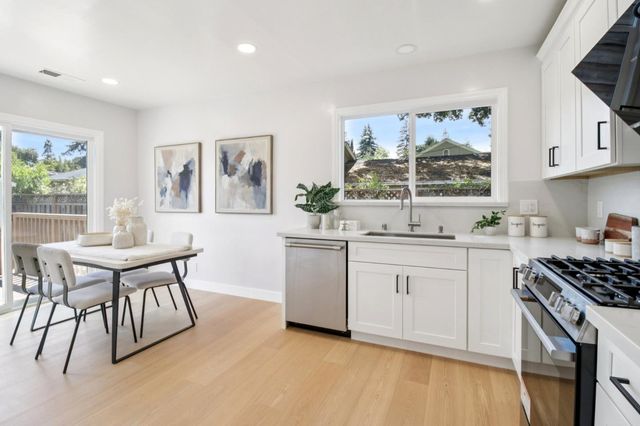 433 Monroe Drive, Palo Alto, CA 94306