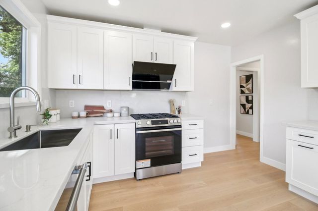 433 Monroe Drive, Palo Alto, CA 94306