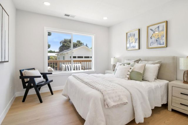 433 Monroe Drive, Palo Alto, CA 94306