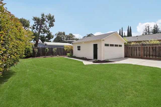 433 Monroe Drive, Palo Alto, CA 94306