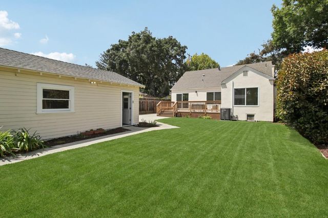 433 Monroe Drive, Palo Alto, CA 94306