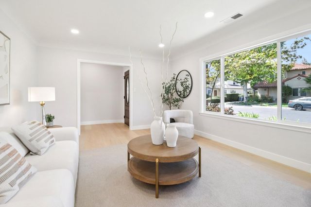 433 Monroe Drive, Palo Alto, CA 94306