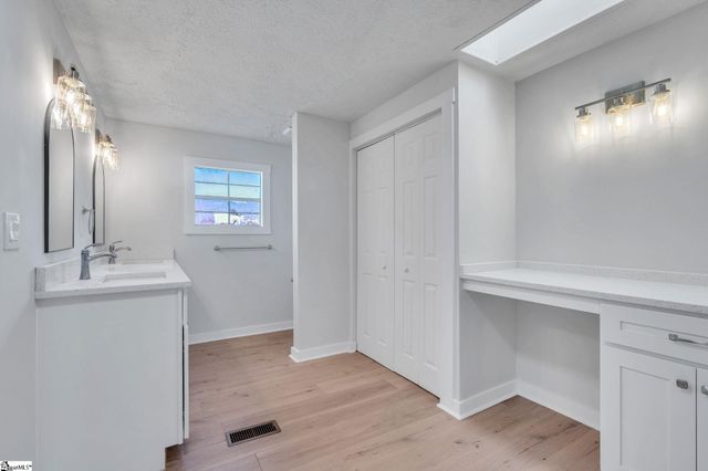 1339 Foster Road, Inman, SC 29349