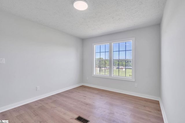 1339 Foster Road, Inman, SC 29349